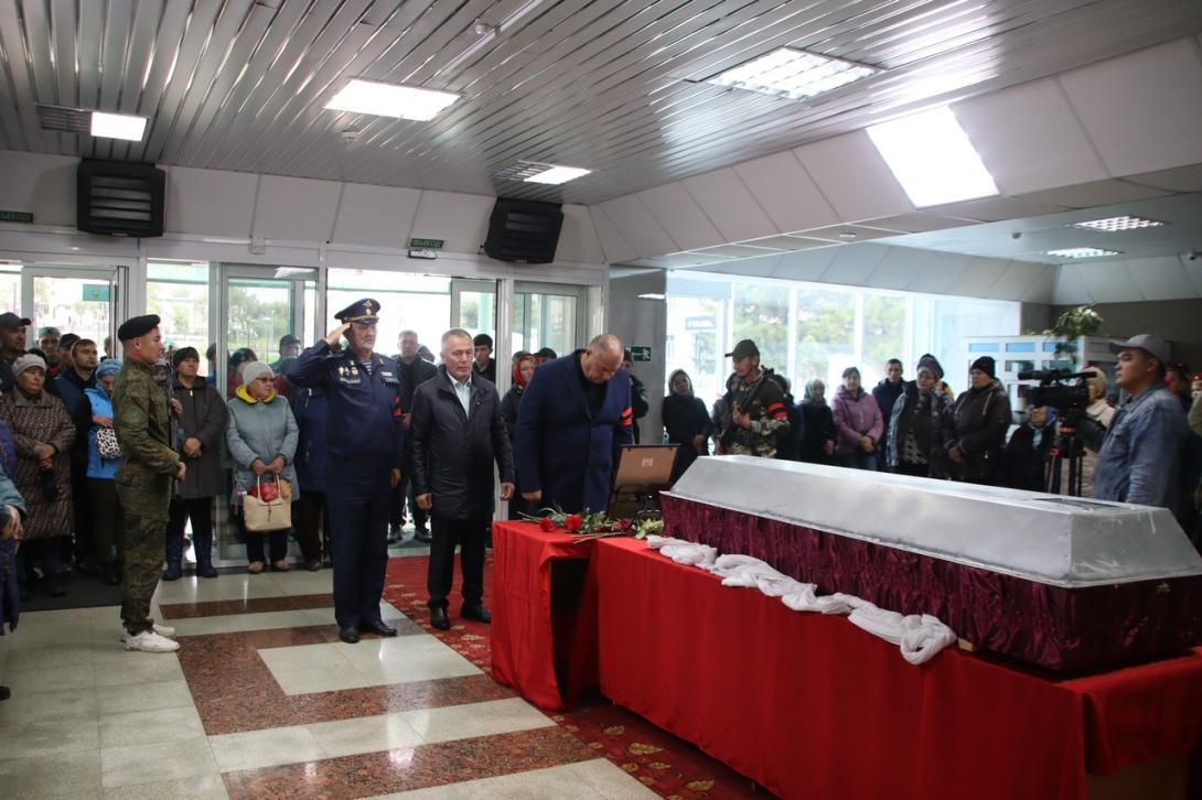 Туюшов Динис Викторович